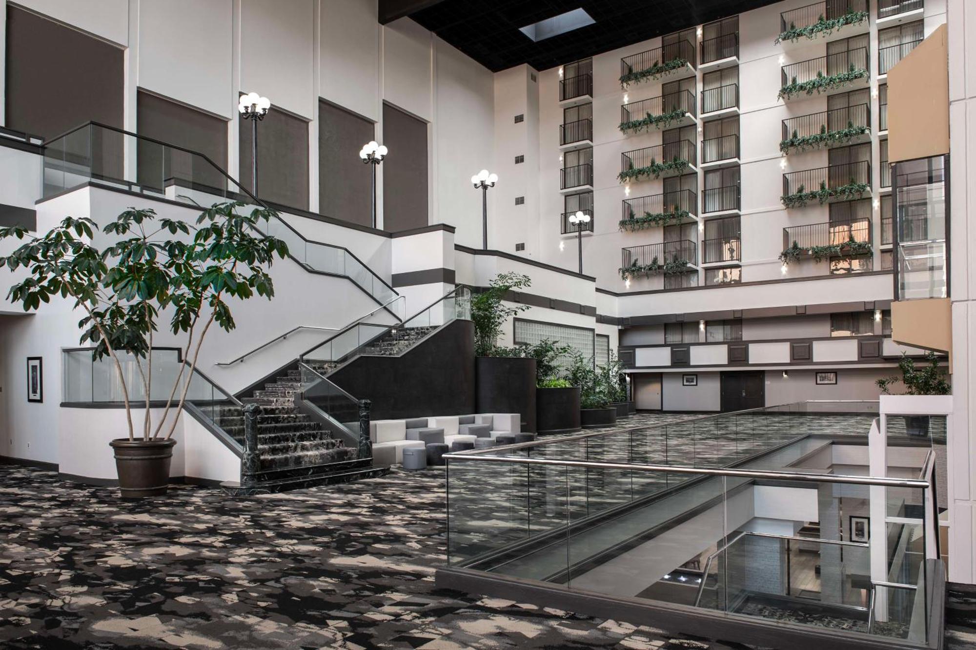Embassy Suites Вінстон-Сейлем Екстер'єр фото